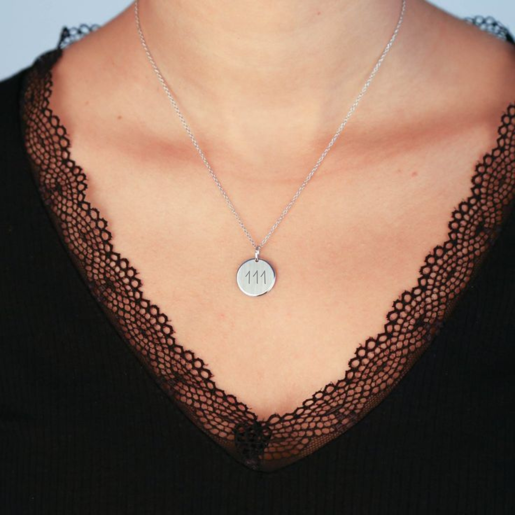 111-Új kezdetek száma